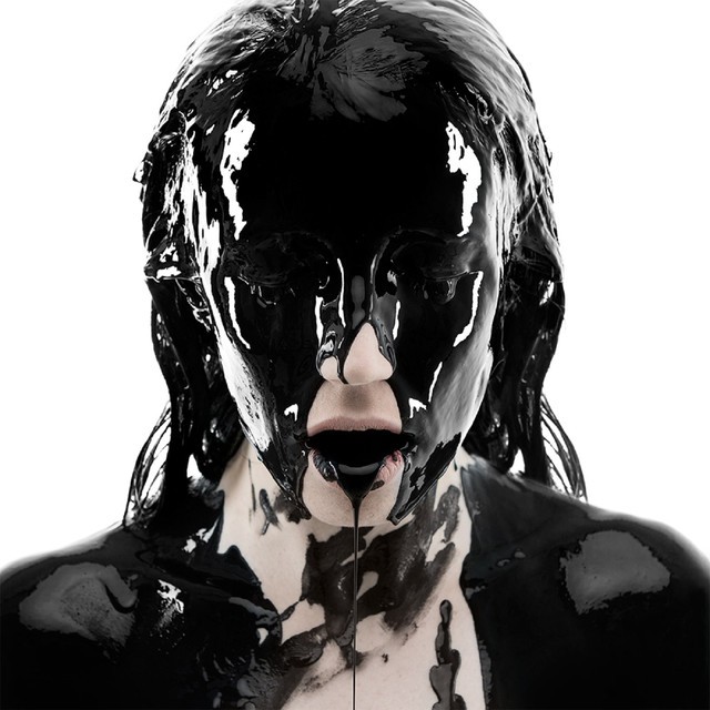 MASS HYSTERIA Matiere Noire