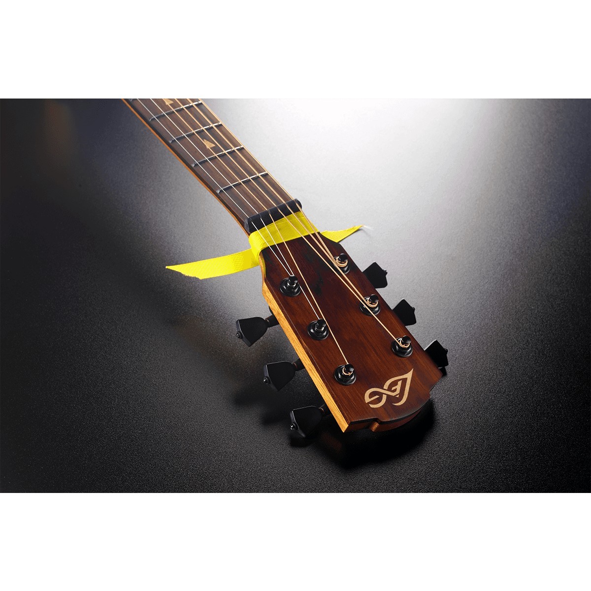 LAG Vianney Signature LAG Vianney Signature