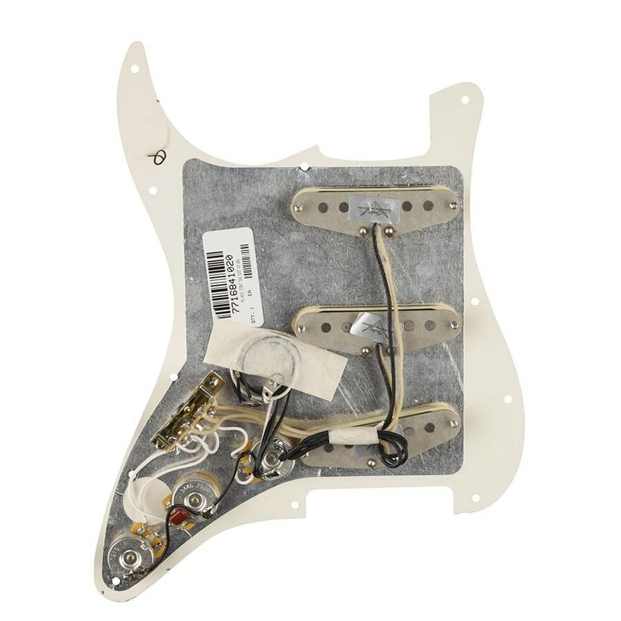 FENDER Pickguard Câblé Custom 69 SSS back FENDER Pickguard Câblé Custom 69 SSS