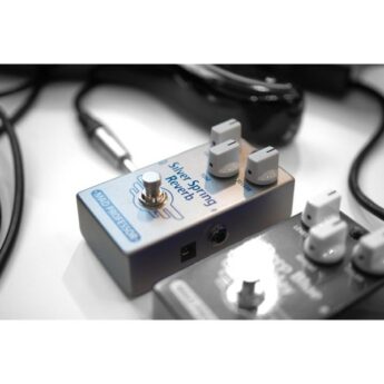 MAD PROFESSOR AMPLIFICATION Silver Spring Reverb