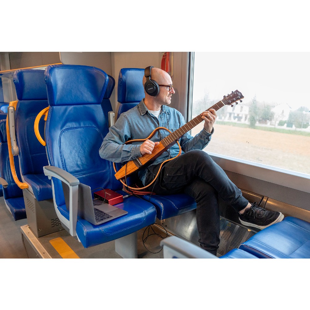 EKO One S150e Silent Folk Train 2 EKO One S150e Silent Folk