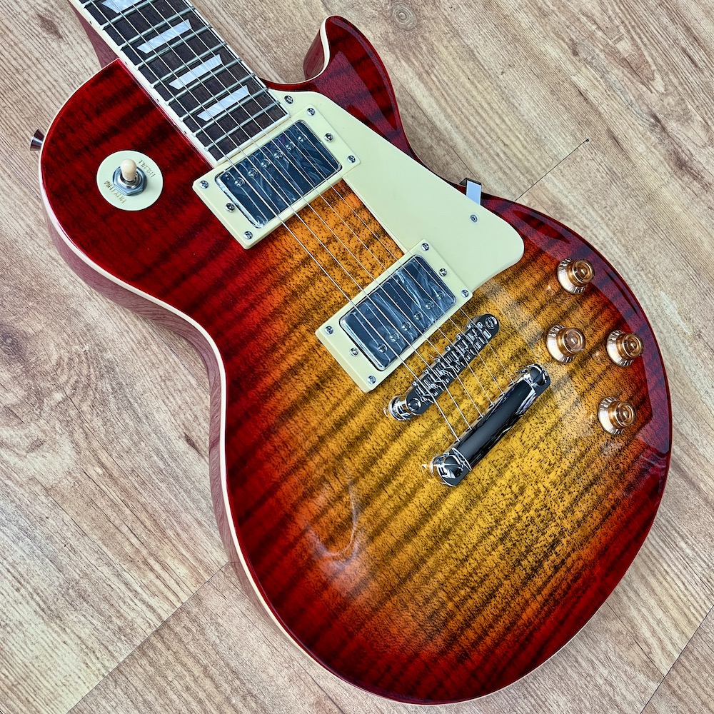 EKO LS-300 Cherry Sunburst - IMG_1419 EKO LS-300 Cherry Sunburst