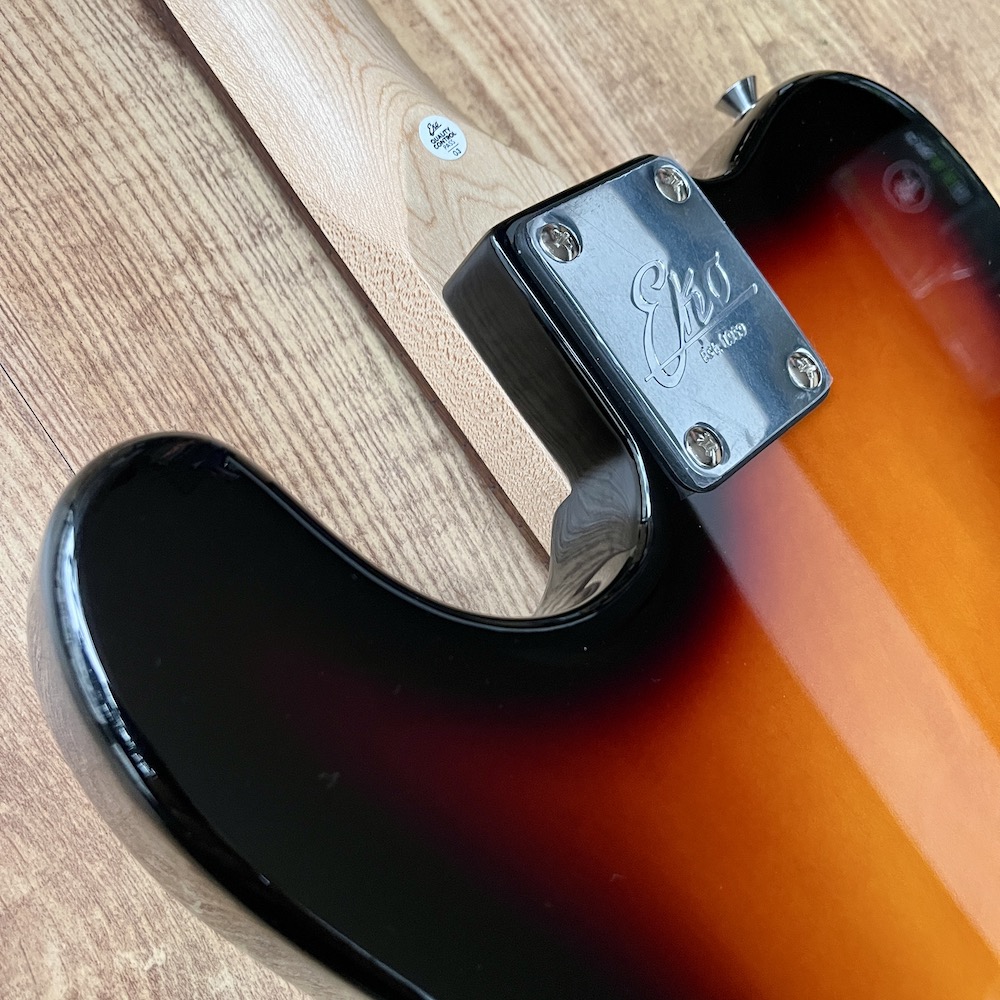 EKO TL-300 Sunburst - IMG_1673 EKO TL-300 Sunburst