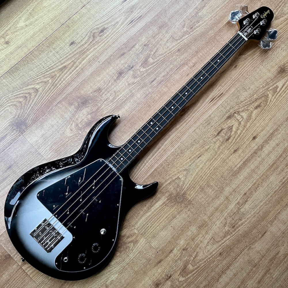 EPIPHONE Mike Dirnt Grabber G-3 Bass Silverburst - IMG_1752 EPIPHONE Mike Dirnt Grabber G-3 Bass Silverburst