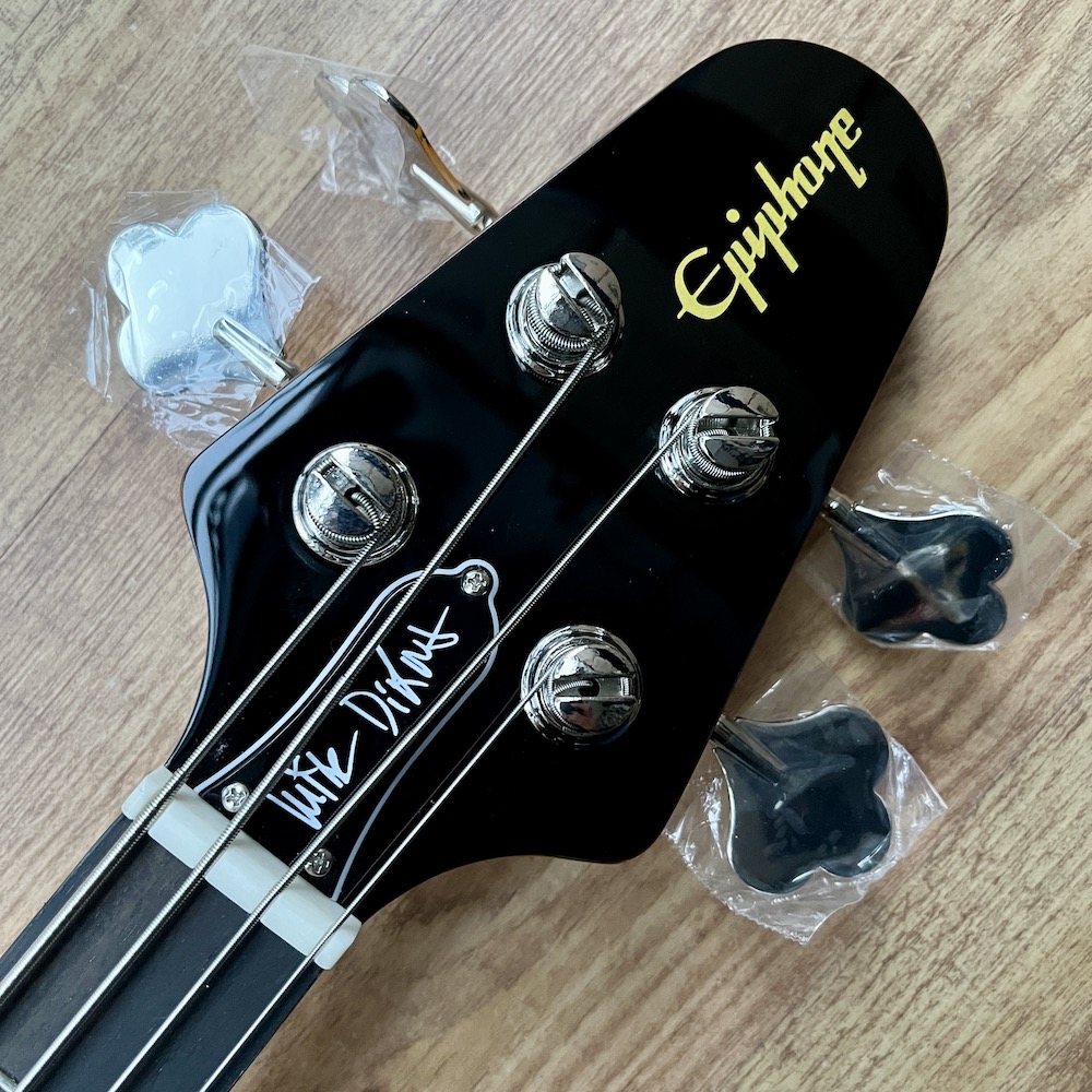 EPIPHONE Mike Dirnt Grabber G-3 Bass Silverburst - IMG_1761 EPIPHONE Mike Dirnt Grabber G-3 Bass Silverburst