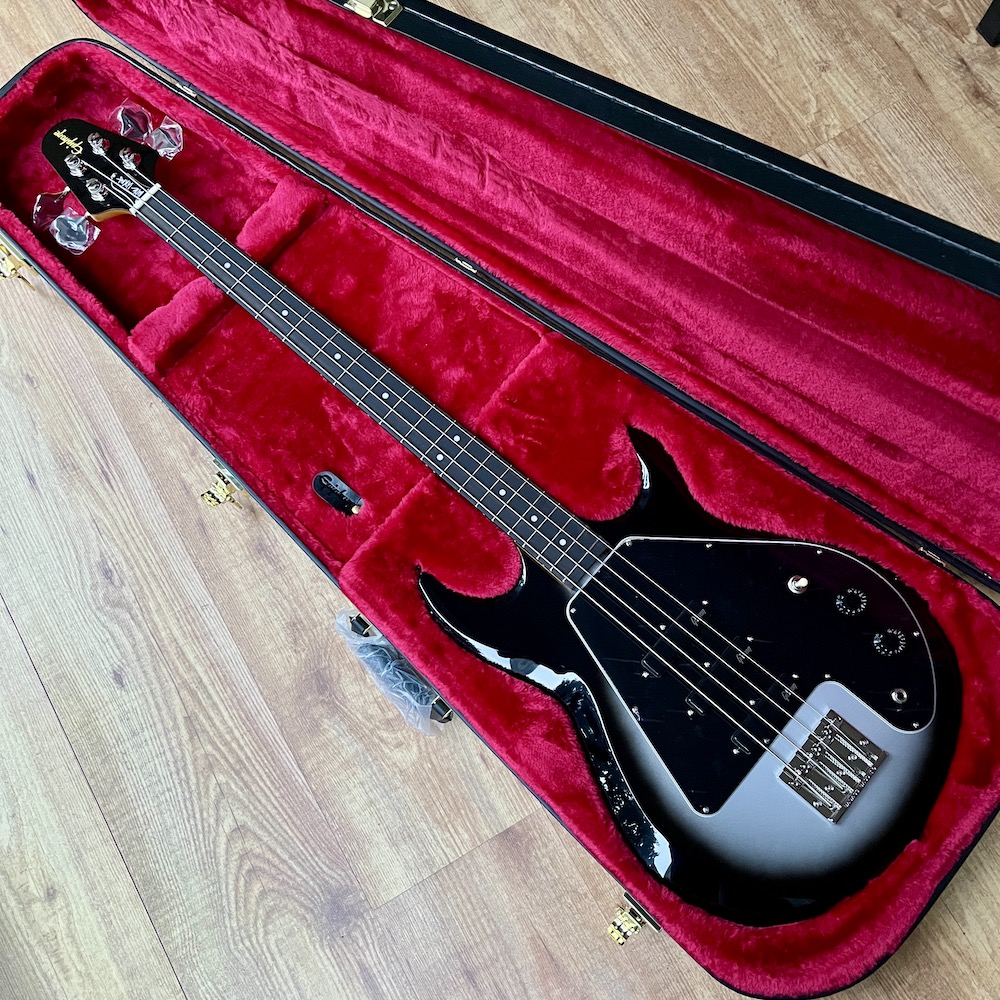 EPIPHONE Mike Dirnt Grabber G-3 Bass Silverburst - IMG_1769 EPIPHONE Mike Dirnt Grabber G-3 Bass Silverburst