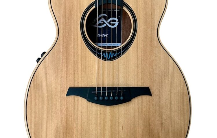 LAG Smart Guitar Bluewave 2 Travel Naturel