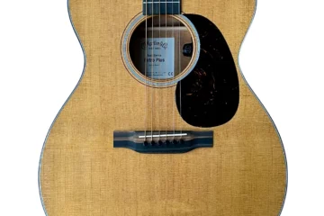 MARTIN 000E Retro Plus Mahogany Gloss Aging Toner