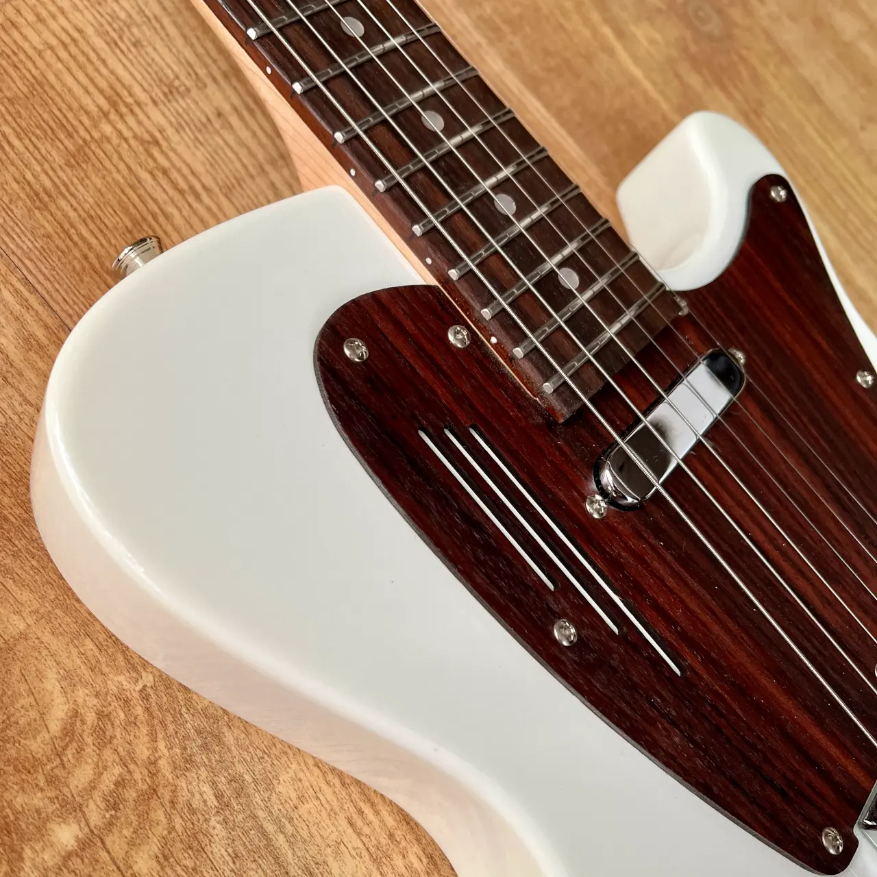 MAGNETO UT-Wave Classic UT-2300 Metallic Pearl White - IMG_2521 MAGNETO UT-Wave Classic UT-2300 Metallic Pearl White