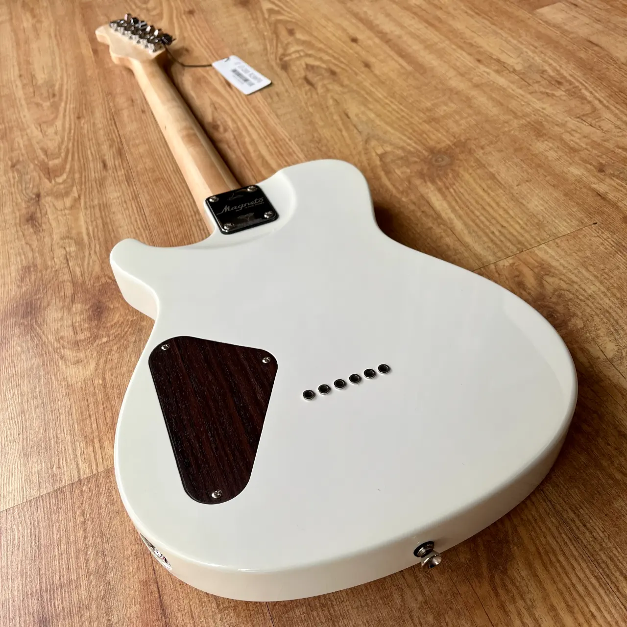 MAGNETO UT-Wave Classic UT-2300 Metallic Pearl White - IMG_2527 MAGNETO UT-Wave Classic UT-2300 Metallic Pearl White