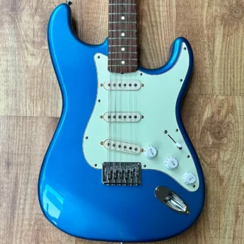 FENDER JAPAN Stratocaster XII Blue