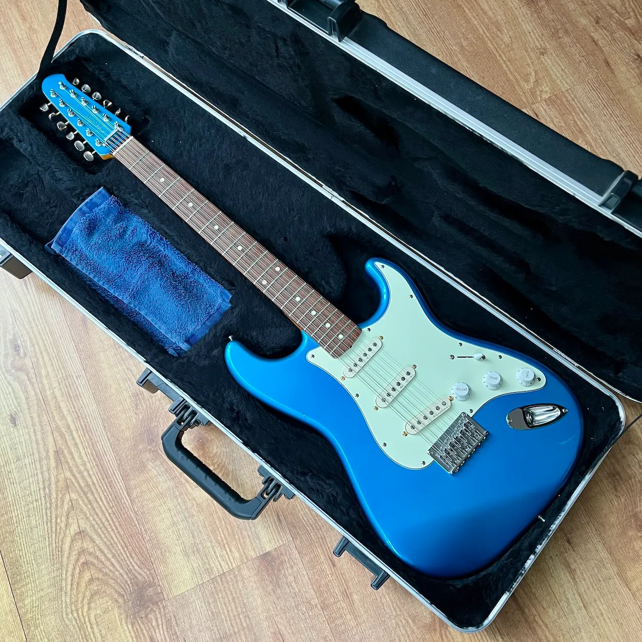 FENDER JAPAN Stratocaster XII Blue - IMG_3631 FENDER JAPAN Stratocaster XII Blue