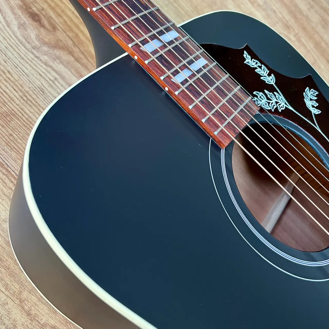 GIBSON Hummingbird Special Satin Ebony - IMG_3405 GIBSON Hummingbird Special Satin Ebony