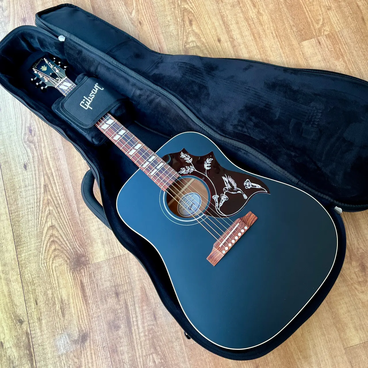 GIBSON Hummingbird Special Satin Ebony - IMG_3415 GIBSON Hummingbird Special Satin Ebony
