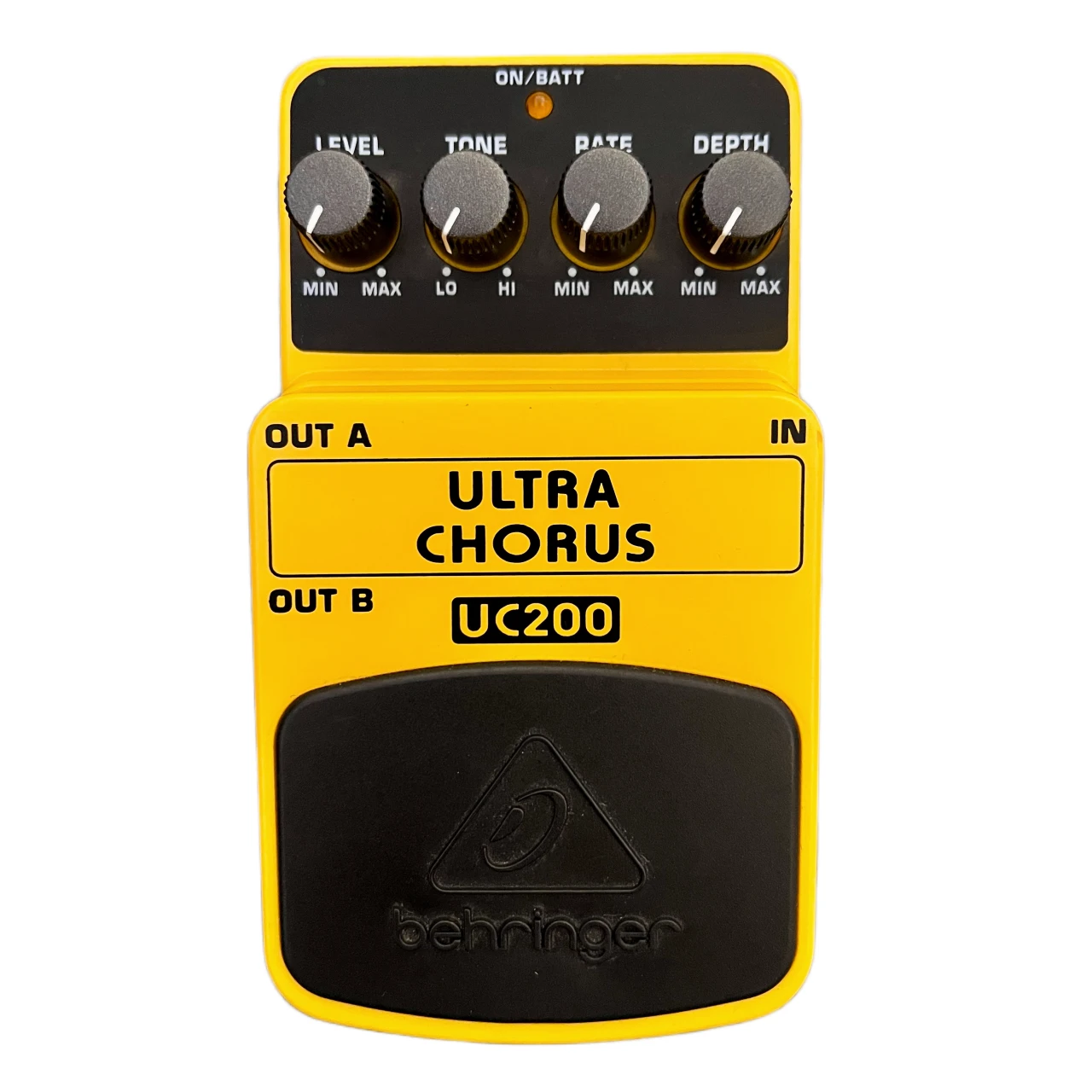 BEHRINGER UC200 Ultra Chorus BEHRINGER UC200 Ultra Chorus