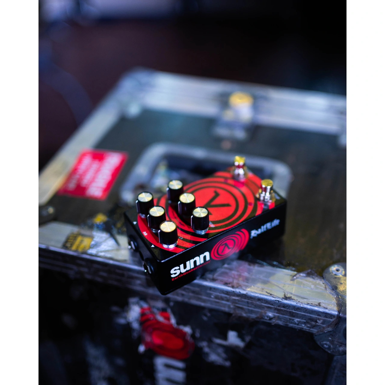 EARTHQUAKER DEVICES Sunn O))) HalfLife EARTHQUAKER DEVICES Sunn O))) HalfLife