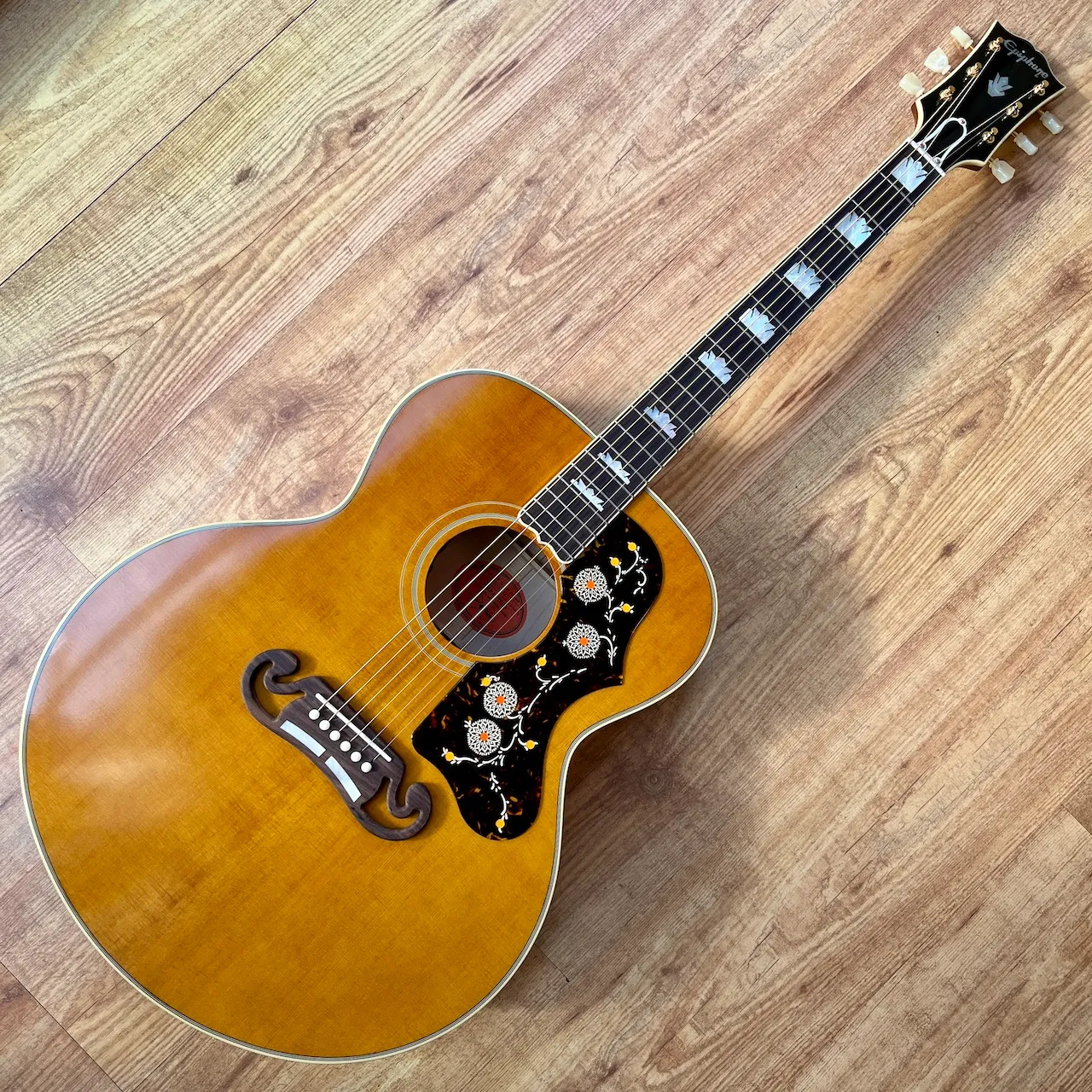 EPIPHONE IGC 1957 SJ-200 Reissue Antique Natural - IMG_3721 EPIPHONE IGC 1957 SJ-200 Reissue Antique Natural
