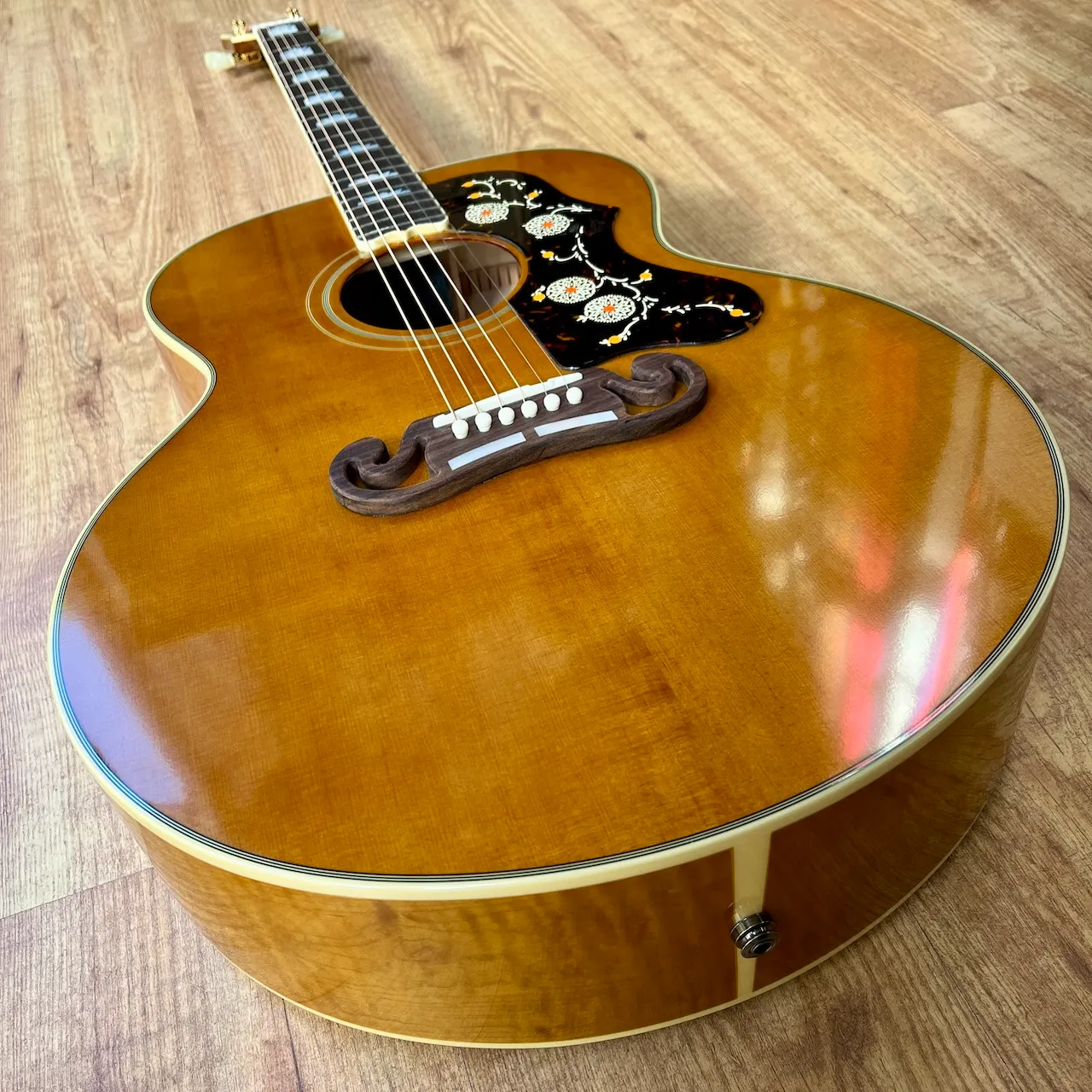 EPIPHONE IGC 1957 SJ-200 Reissue Antique Natural - IMG_3724 EPIPHONE IGC 1957 SJ-200 Reissue Antique Natural