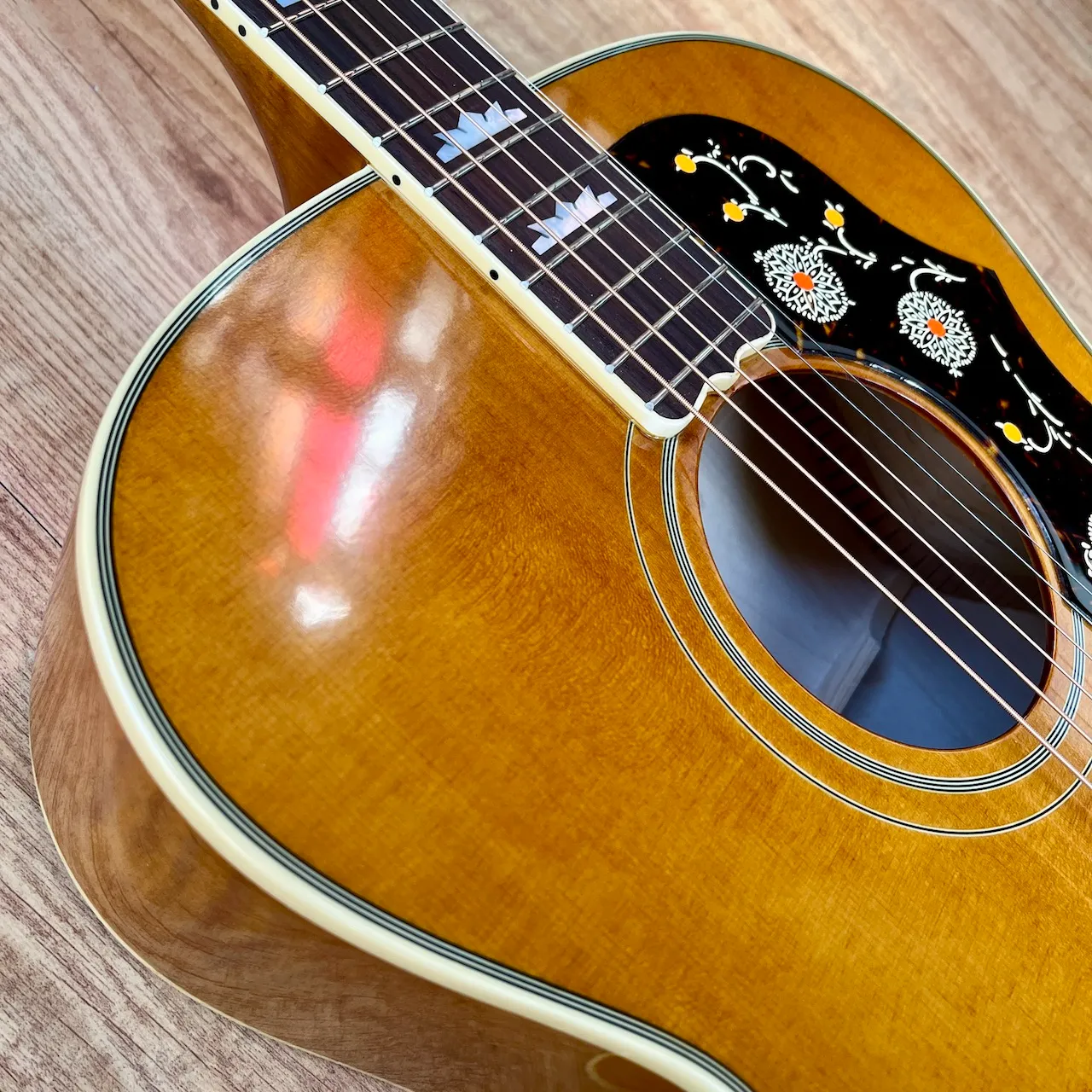 EPIPHONE IGC 1957 SJ-200 Reissue Antique Natural - IMG_3726 EPIPHONE IGC 1957 SJ-200 Reissue Antique Natural