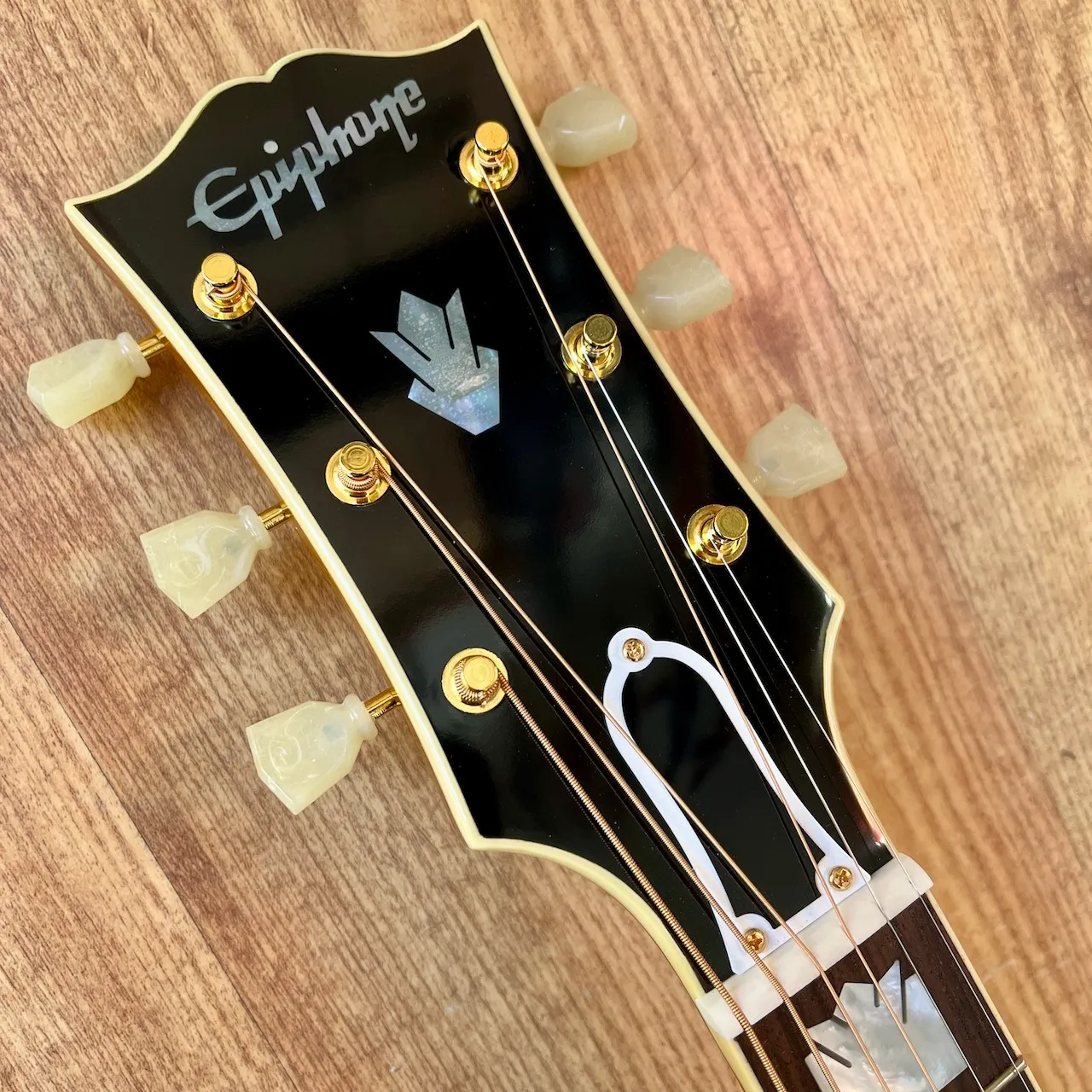 EPIPHONE IGC 1957 SJ-200 Reissue Antique Natural - IMG_3732 EPIPHONE IGC 1957 SJ-200 Reissue Antique Natural