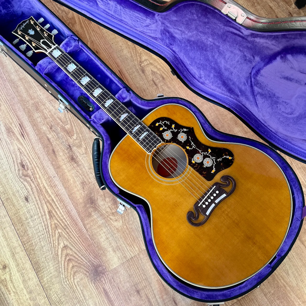 EPIPHONE IGC 1957 SJ-200 Reissue Antique Natural - IMG_3739 EPIPHONE IGC 1957 SJ-200 Reissue Antique Natural