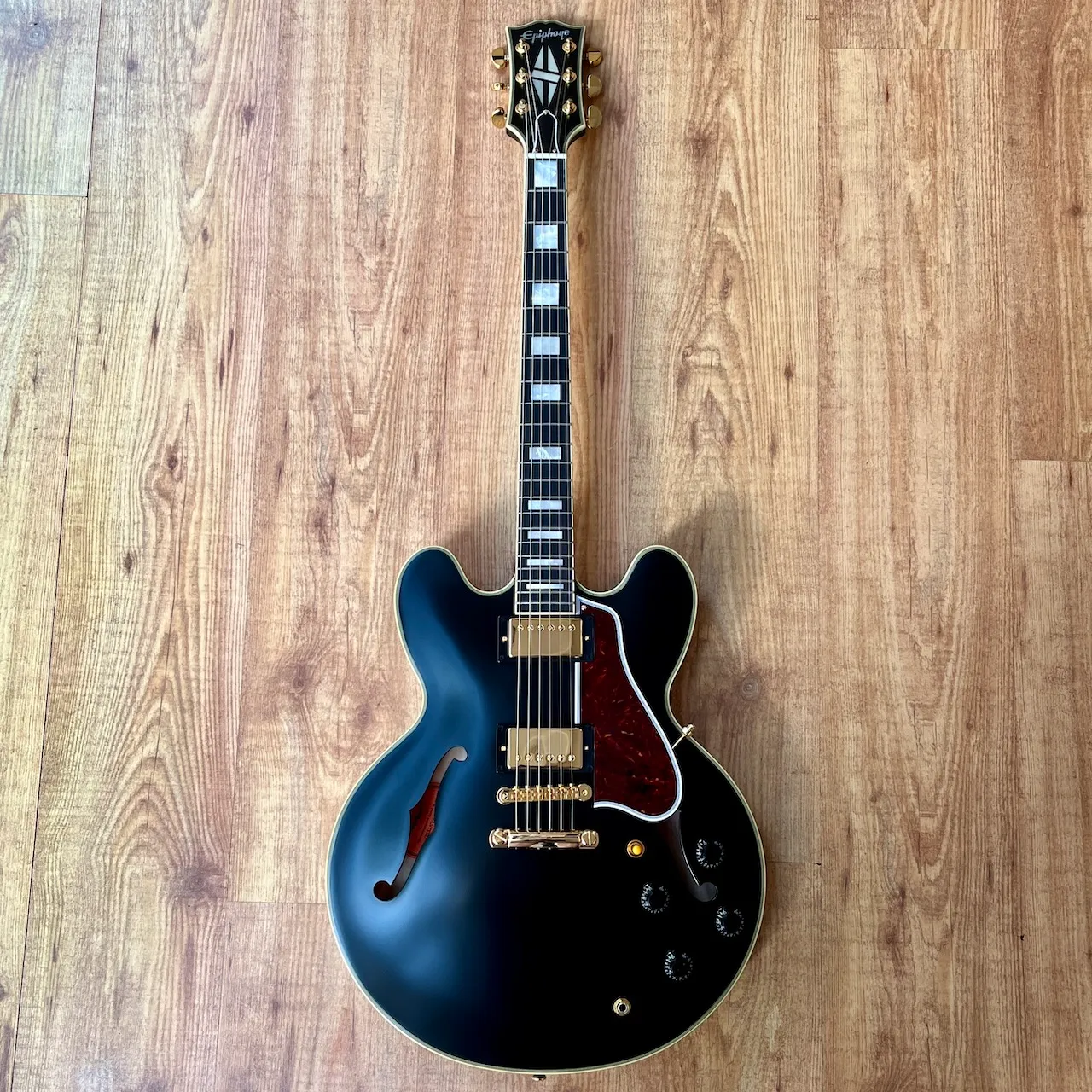 EPIPHONE IGC 1959 ES-355 Ebony - IMG_3880 EPIPHONE IGC 1959 ES-355 Ebony