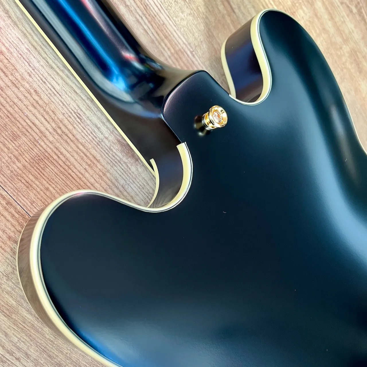 EPIPHONE IGC 1959 ES-355 Ebony - IMG_3890 EPIPHONE IGC 1959 ES-355 Ebony