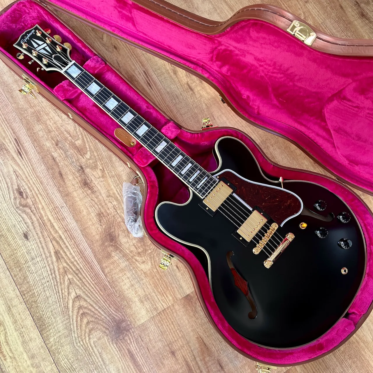 EPIPHONE IGC 1959 ES-355 Ebony - IMG_3893 EPIPHONE IGC 1959 ES-355 Ebony