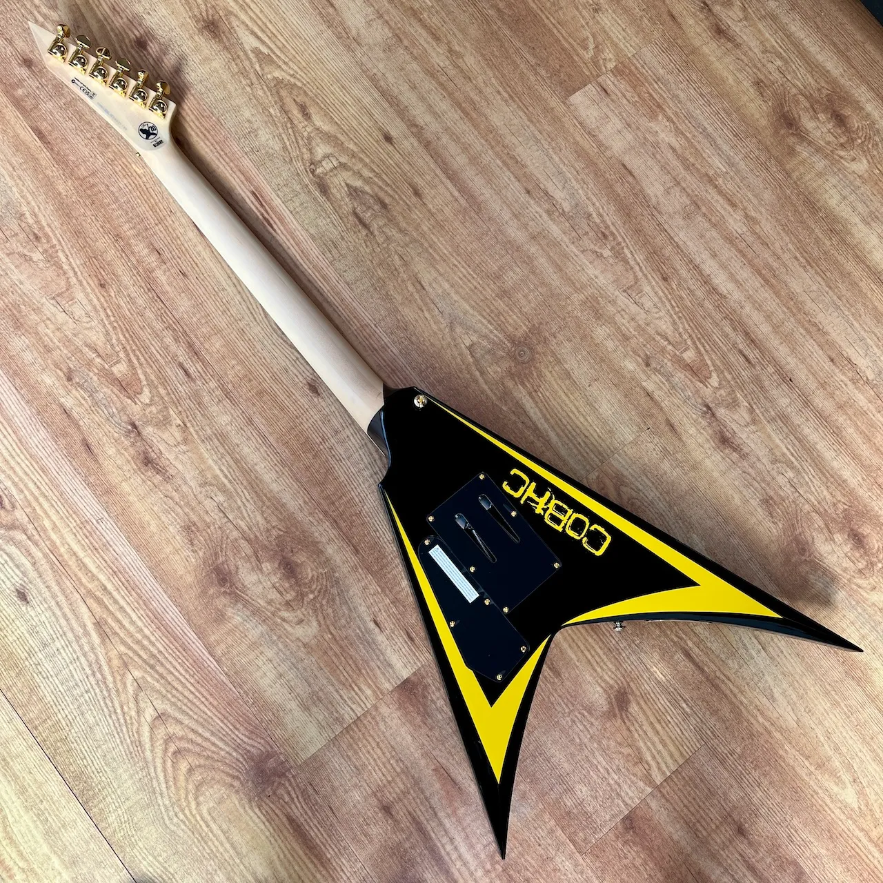 ESP LTD Alexi Laiho Arrowhead SE Black w:Yellow Pinstripe - IMG_3916 ESP LTD Alexi Laiho Arrowhead SE Black w/Yellow Pinstripe