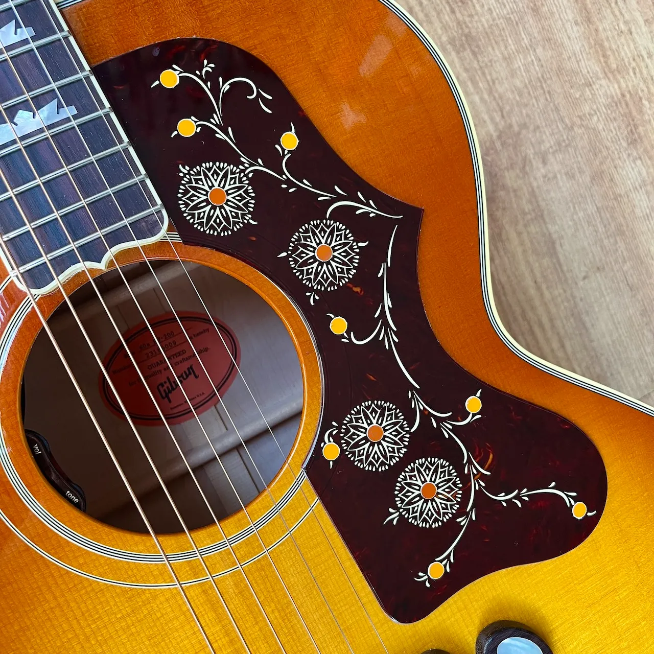 GIBSON SJ-200 60s Original Heritage Cherry Sunburst - IMG_4121 GIBSON SJ-200 60s Original Heritage Cherry Sunburst